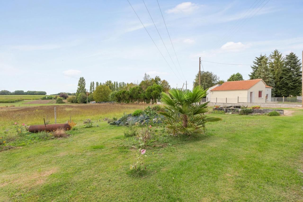 Appartement Accueillant A Mortagne Sur Gironde 45 M² Terrasse Εξωτερικό φωτογραφία